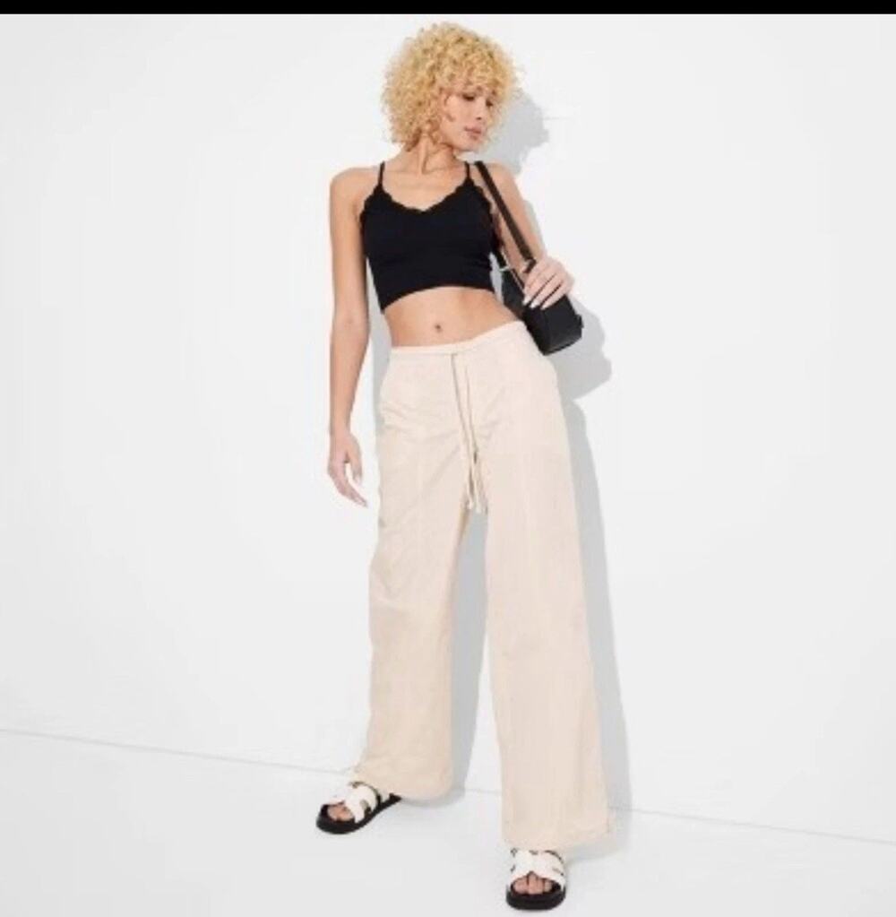 Wild Fable Mid-Rise Wide Leg Parachute Pants - Light Beige Women's M
